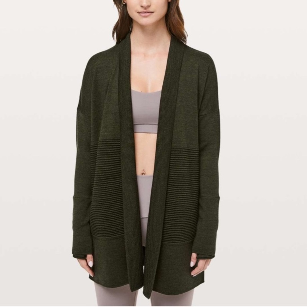 Lululemon Sit In Lotus Wrap II Heathered Dark Olive size 6